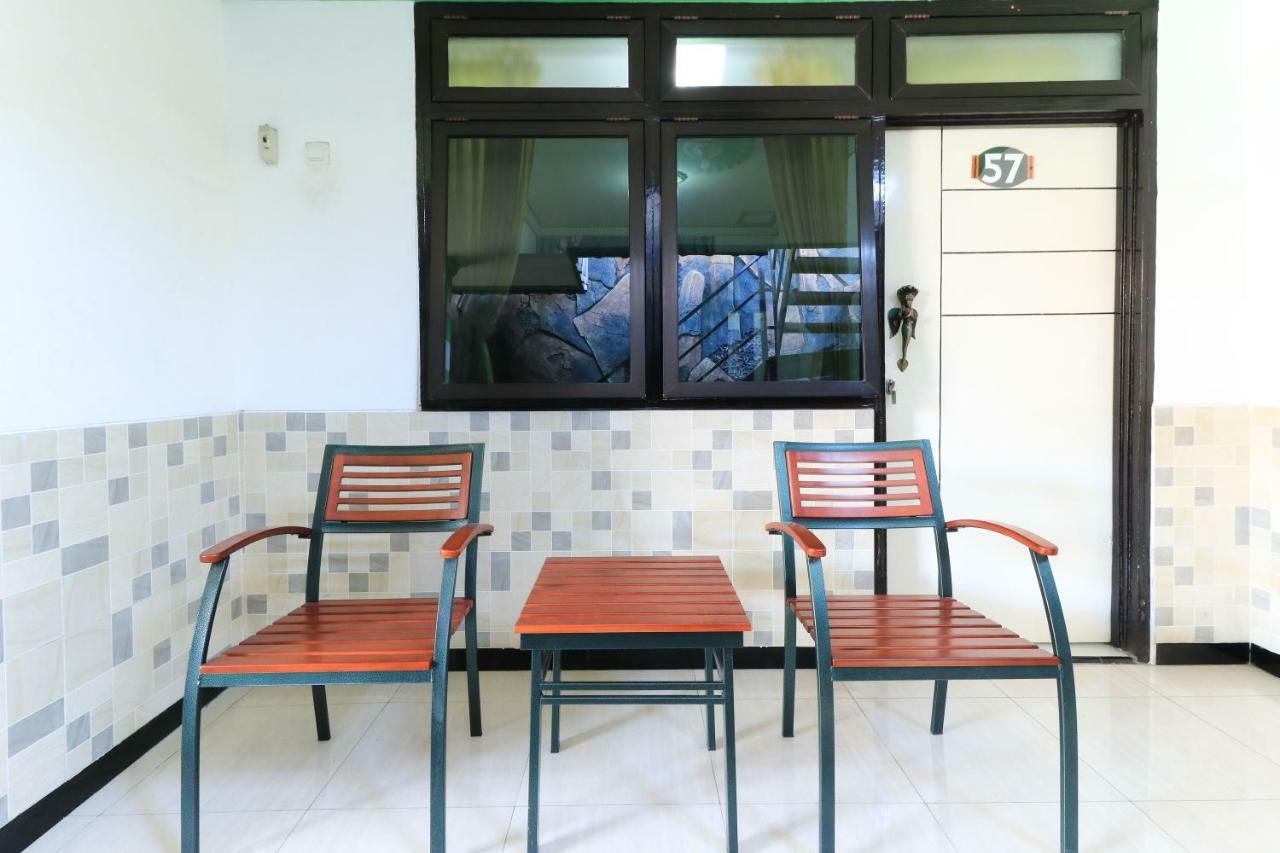Naga Mas Hotel Mojokerto Exterior foto